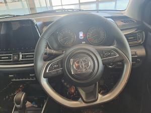 Toyota Starlet 1.5 XR automatic - Image 8