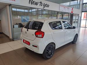 Toyota Vitz 1.0 XR - Image 2