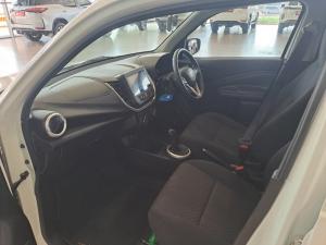 Toyota Vitz 1.0 XR - Image 7
