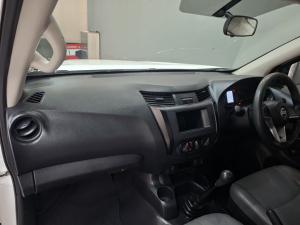 Nissan Navara 2.5DE XE S/C - Image 6