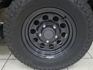 Suzuki Jimny 1.5 GA - Image 13