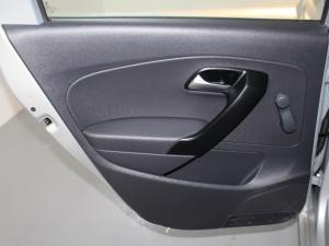 Volkswagen Polo Vivo 1.6 Comfortline TIP - Image 13