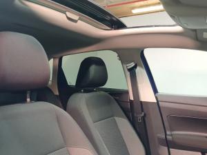 Volkswagen Polo 1.0 TSI Life DSG - Image 10