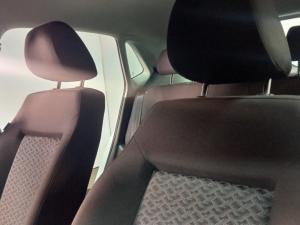 Volkswagen Polo Vivo 1.4 Life - Image 16