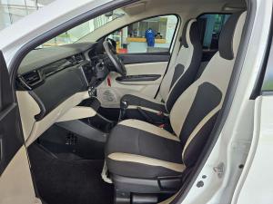 Renault Triber 1.0 Prestige / Intens - Image 11