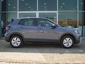 Volkswagen T-Cross 1.0TSI auto - Image 8