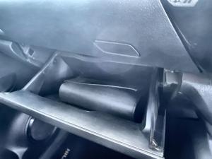 Toyota Hilux 2.4GD-6 double cab Raider manual - Image 18