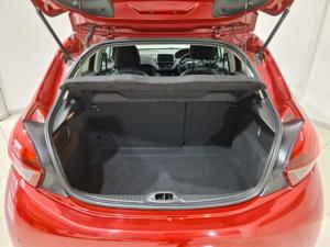 Peugeot 208 1.2T GT Line auto - Image 5