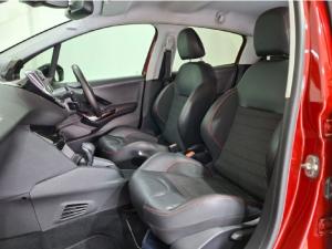 Peugeot 208 1.2T GT Line auto - Image 7