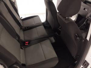 Volkswagen Caddy 1.6 crew bus - Image 11