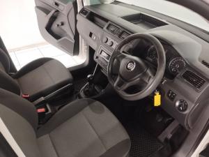 Volkswagen Caddy 1.6 crew bus - Image 12