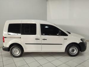 Volkswagen Caddy 1.6 crew bus - Image 6