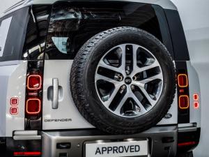Land Rover Defender 110 D240 X-Dynamic SE - Image 10