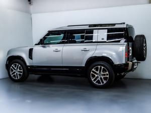 Land Rover Defender 110 D240 X-Dynamic SE - Image 8
