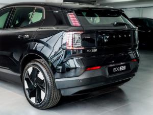 Volvo EX30 Plus Single Motor Extended Range - Image 12