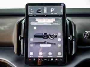 Volvo EX30 Plus Single Motor Extended Range - Image 18