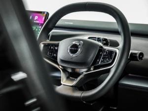 Volvo EX30 Plus Single Motor Extended Range - Image 5