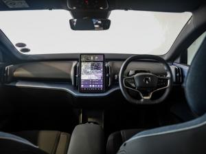 Volvo EX30 Core Single Motor - Image 13