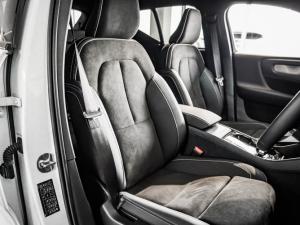 Volvo XC40 Recharge Twin Motor Ultimate - Image 14