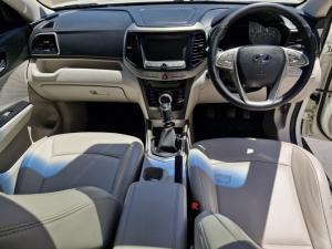Mahindra XUV300 1.5TD W8 - Image 8