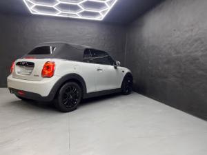 MINI Convertible Cooper Convertible - Image 4