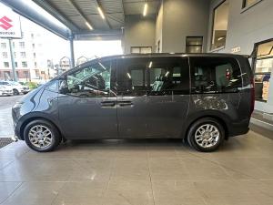 Hyundai Staria 2.2D Executive 9-seater - Image 8