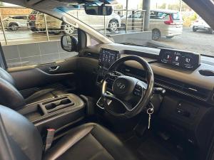 Hyundai Staria 2.2D Executive 9-seater - Image 9