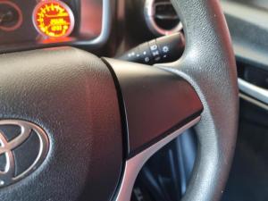 Toyota Vitz 1.0 XR manual - Image 17