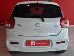 Toyota Vitz 1.0 XR manual - Image 8