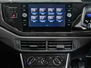 Volkswagen Polo hatch 1.0TSI Life manual - Image 19