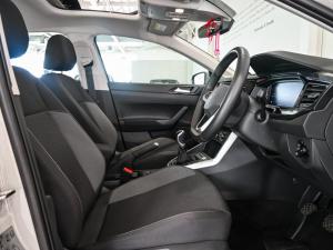 Volkswagen Polo hatch 1.0TSI Life manual - Image 12