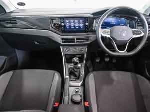 Volkswagen Polo hatch 1.0TSI Life manual - Image 16