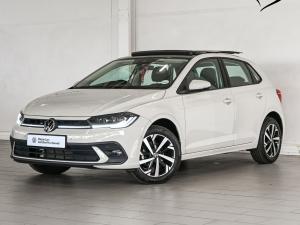 Volkswagen Polo hatch 1.0TSI Life manual - Image 1