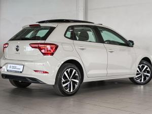 Volkswagen Polo hatch 1.0TSI Life manual - Image 8