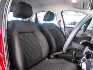Volkswagen Polo Vivo hatch 1.4 - Image 15