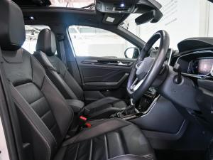 Volkswagen T-Roc 2.0TSI 4Motion R-Line - Image 16