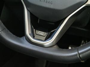 Volkswagen T-Roc 2.0TSI 4Motion R-Line - Image 19
