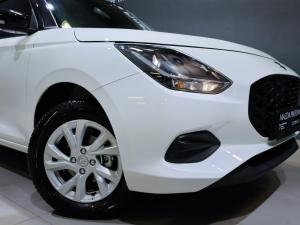 Suzuki Swift 1.2 GL+ auto - Image 2