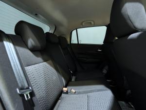 Suzuki Swift 1.2 GL+ auto - Image 9