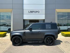 Land Rover Defender 90 V8 Carpathian Edition - Image 4