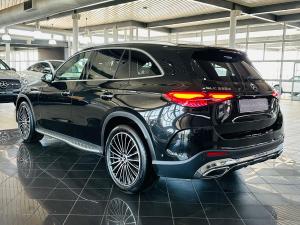 Mercedes-Benz GLC GLC220d 4Matic Avantgarde - Image 12