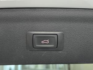 Audi Q3 2.0TDI quattro - Image 6