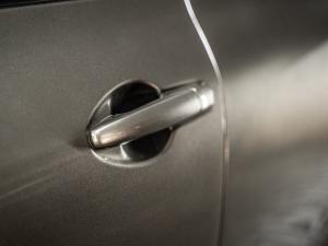 Suzuki Swift 1.2 GL - Image 12