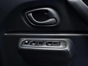 Suzuki Jimny 1.3 - Image 15