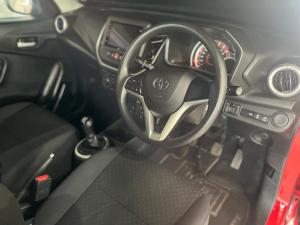 Toyota Vitz 1.0 XR manual - Image 6