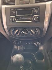 Nissan Navara 2.5DDTi double cab XE 4x4 - Image 9
