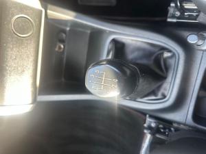 Renault Triber 1.0 Life - Image 15