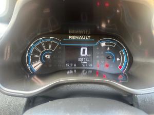 Renault Triber 1.0 Life - Image 17