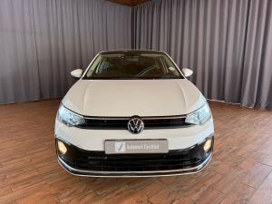 Volkswagen Polo sedan 1.6 Life - Image 1