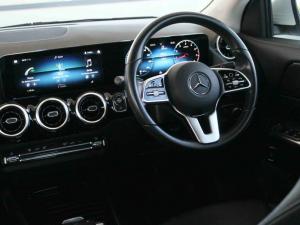Mercedes-Benz GLA GLA200 - Image 16